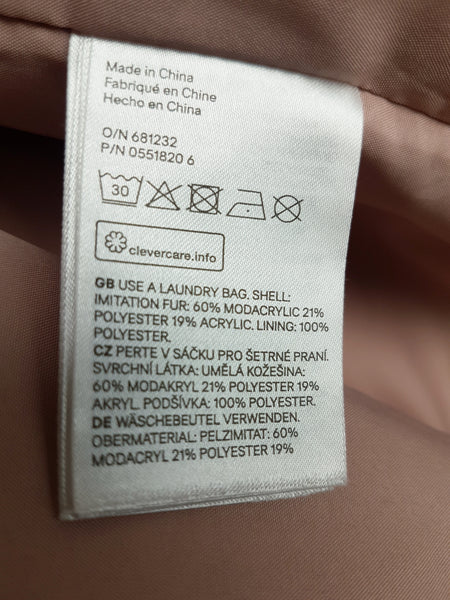 Luxuriously Soft Dusty Rose  / Pale Pink Shaggy Faux Fur Jacket