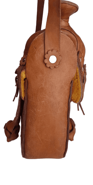 Vintage 60's Honey Brown Mexican Tooled Leather Horse Western Saddle Bag Purse