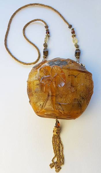 Vintage Maya Evangelista Resin Clam Shell Bag