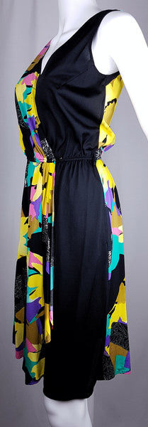 Vintage 70's | Bold Abstract Floral  & Silver Triangle Foil Dress (with Pockets!)