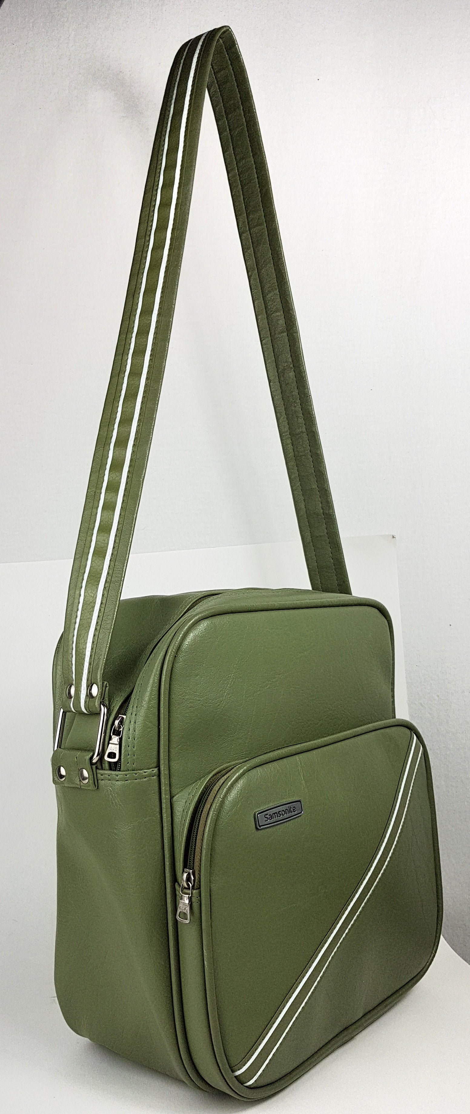 Vintage 70's | Samsonite Concord | Avocado Green Carry-on