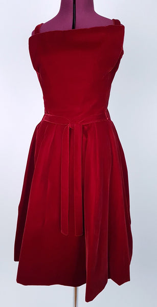 Vintage 1950's | Suzy Perette Dress | New Look Dark Red Velvet Strapless | Couture Cocktail Dress